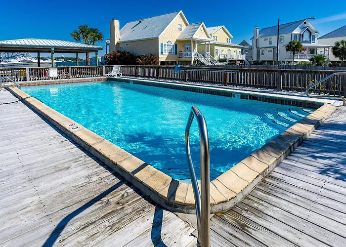 Lagoon Landing 301 Holiday home *