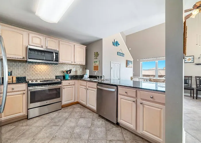 Lagoon Landing 301 Holiday home
