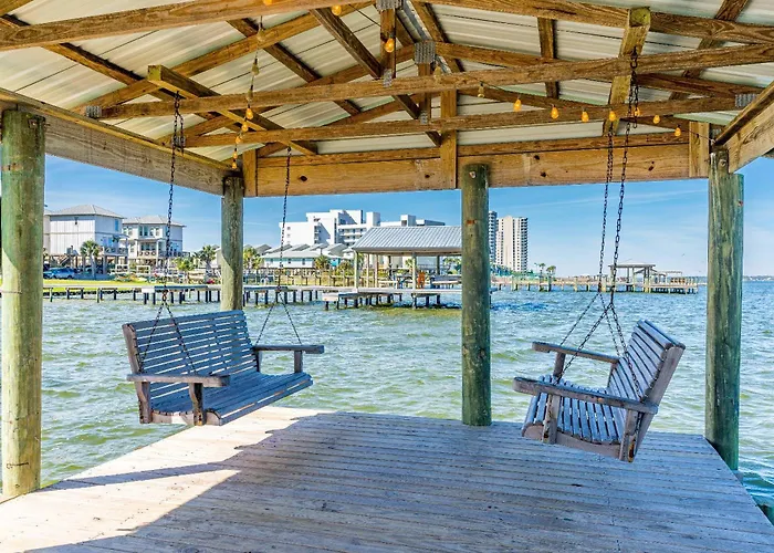 Lagoon Landing 301